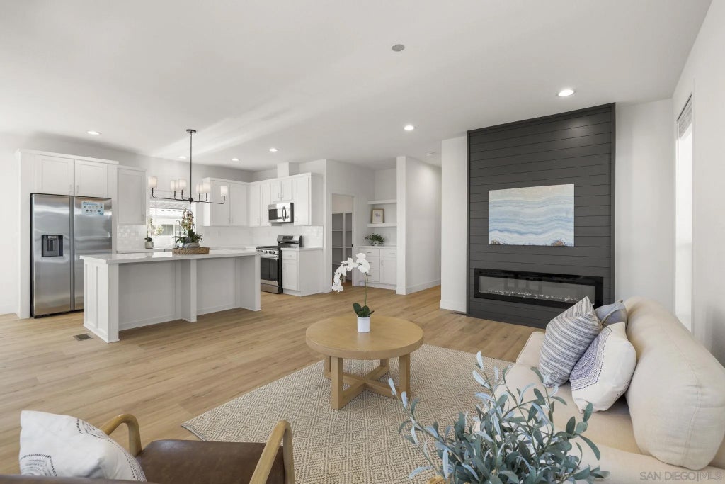 Photo of 103 Havenview Ln, Oceanside, CA 92056 (MLS # 260010392)