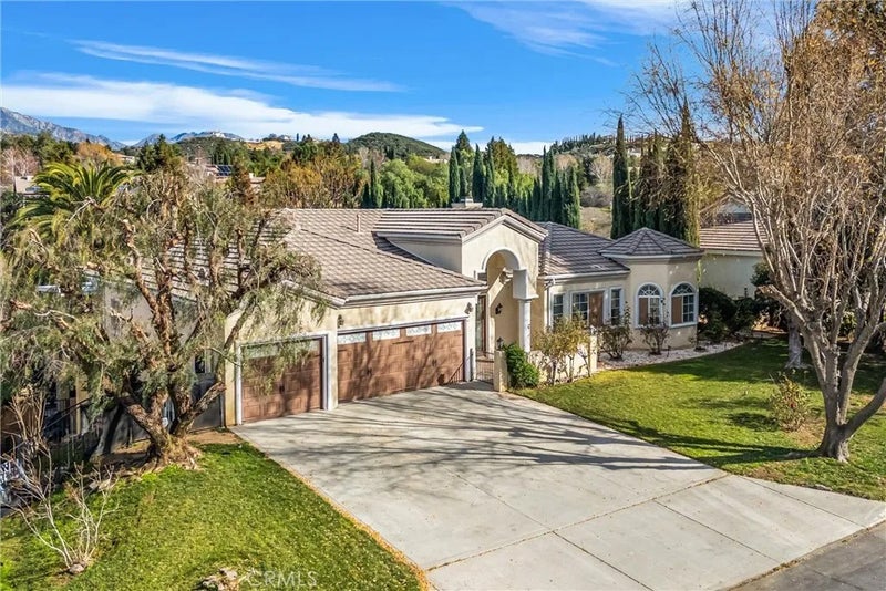 13776 Meadow View
