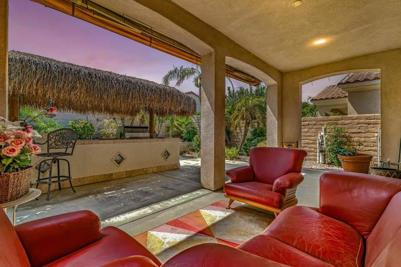 40175 Calle Loma Entrada
