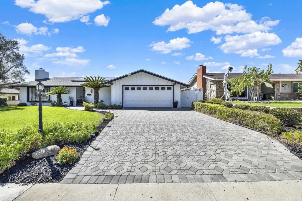 6460 Golfcrest Drive