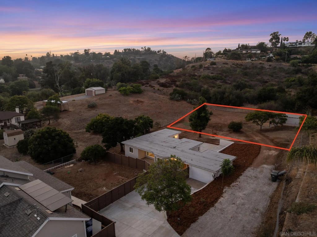 Photo of Tropico Dr, La Mesa, CA 91941 (MLS # 260015612)