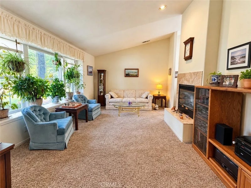 1662 Albion Court