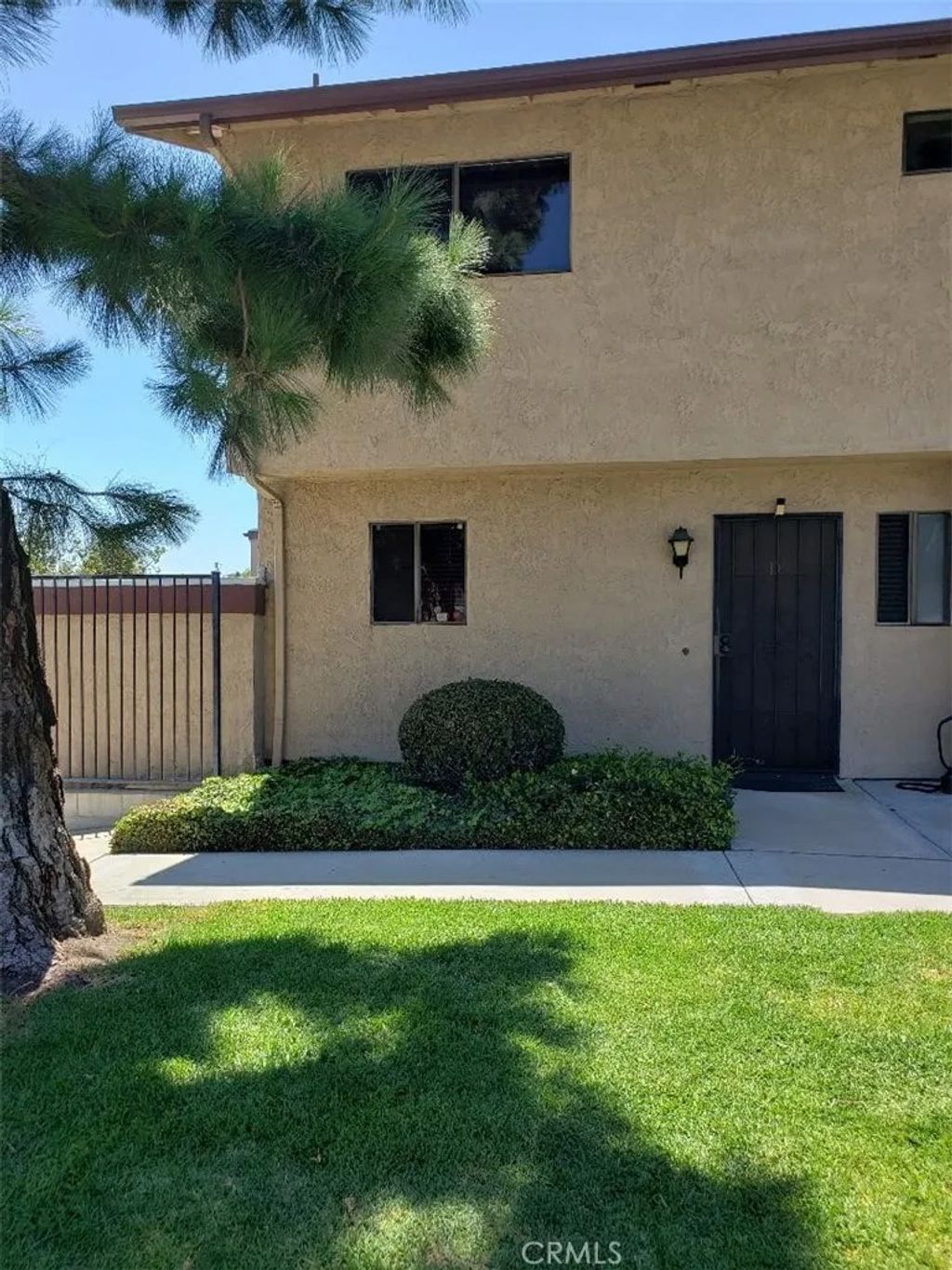 Photo of 644 E Birch St #D, Brea, CA 92821 (MLS # PW26095453)