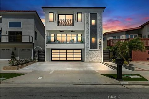 Photo of 4651 Los Patos Avenue, Huntington Beach, CA 92649 (MLS # IG25247774) Photo of 4651 Los Patos Avenue, Huntington Beach, CA 92649 (MLS # IG25247774)