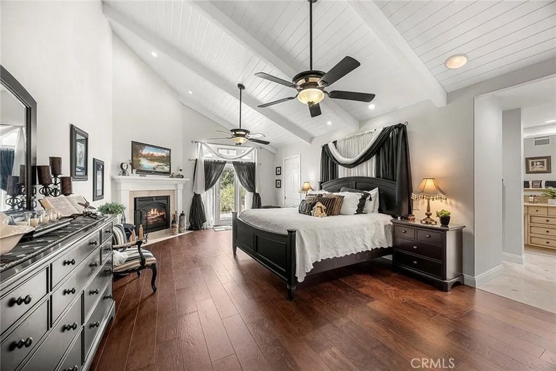 5329 Brentwood