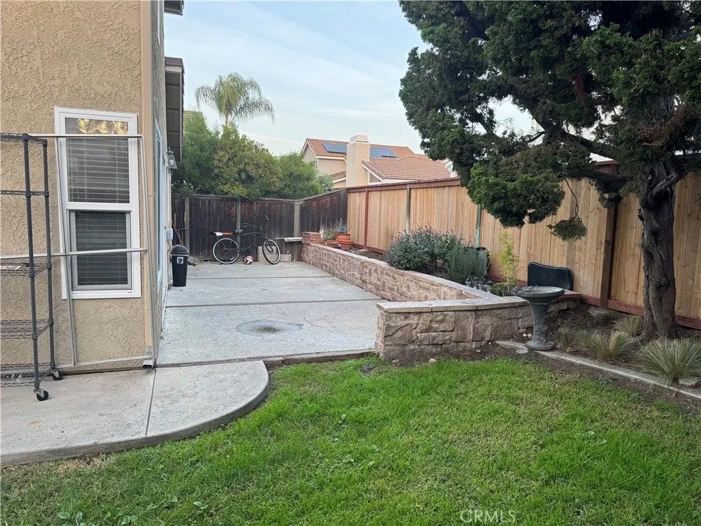 Photo of 18 Woodsorrel, Irvine, CA 92604 (MLS # OC25278064)