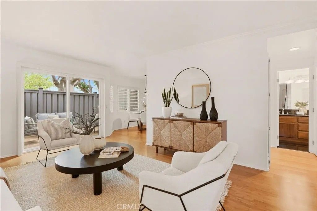 Photo of 220 Lemon Grove, Irvine, CA 92618 (MLS # NP26085656)