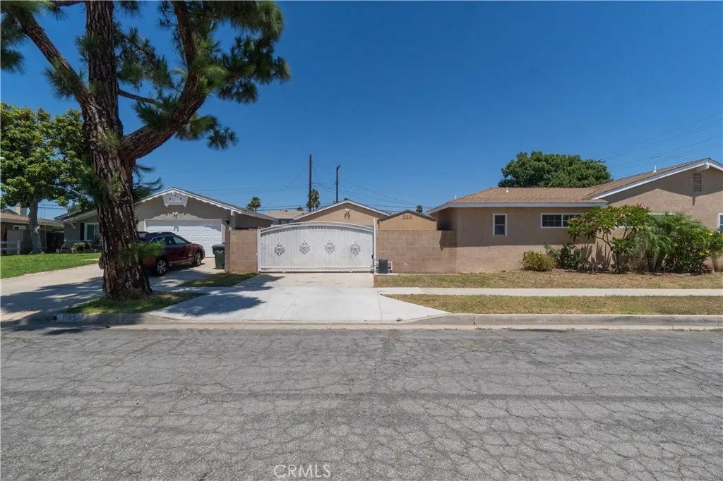 11629 Santa Gertrudes Avenue