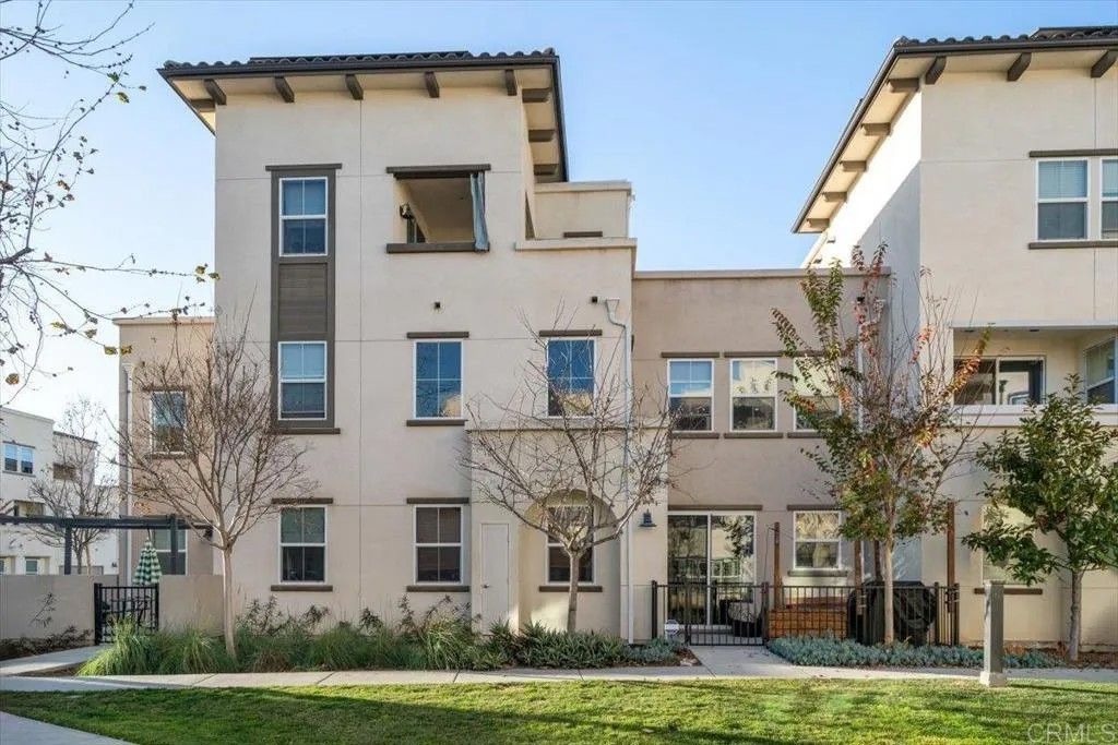 Photo of 1375 Calle Sandbar #92, San Diego, CA 92154 (MLS # PTP2600906)