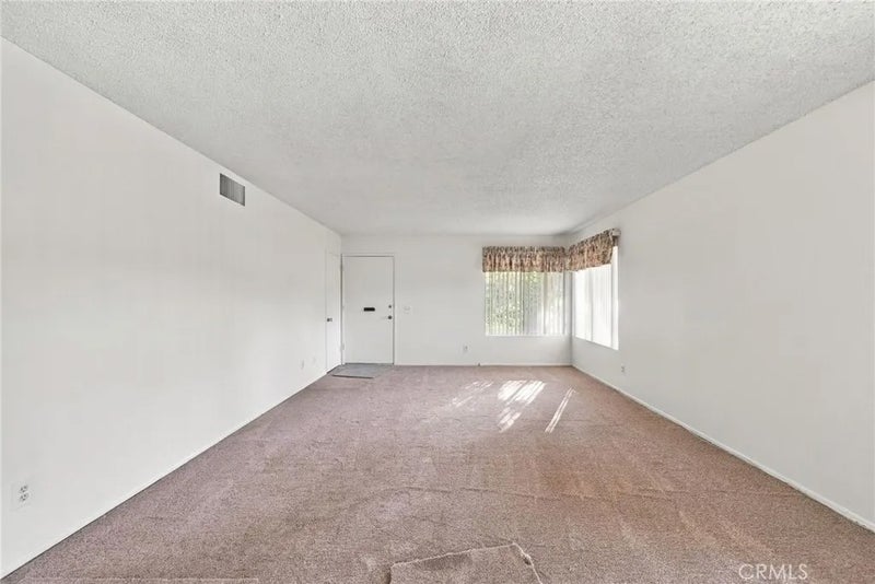 26335 Oak Highland A