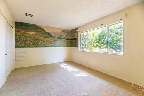 Tiny photo for 12952 Club Dr, Redlands, CA 92373 (MLS # IG25246333)