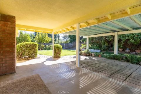 Tiny photo for 12952 Club Dr, Redlands, CA 92373 (MLS # IG25246333)