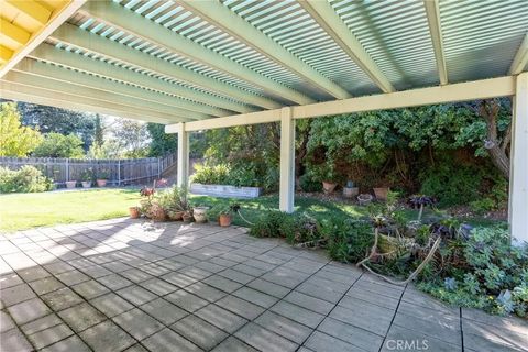 Tiny photo for 12952 Club Dr, Redlands, CA 92373 (MLS # IG25246333)