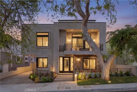 Photo of 2005 Mathews Ave #A, Redondo Beach, CA 90278 (MLS # SB26058430)