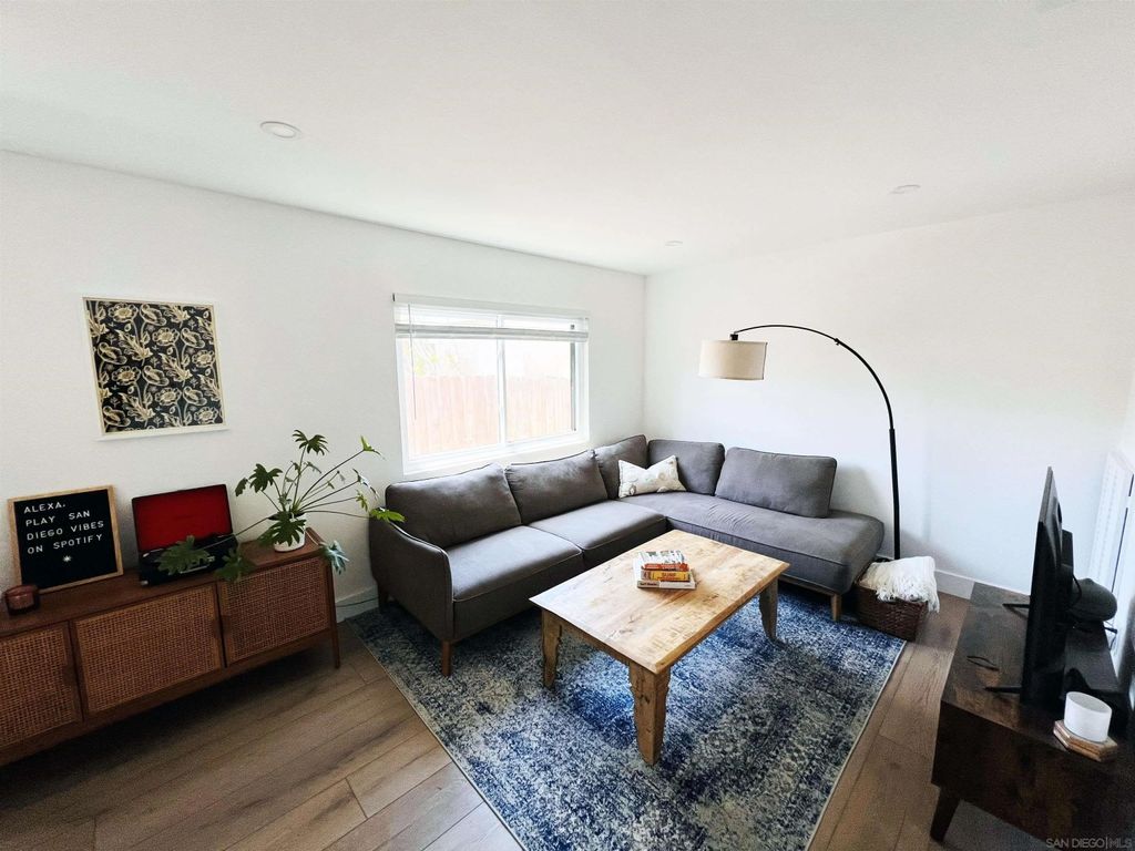 Photo of 4055 Jewell St, San Diego, CA 92109 (MLS # 260003066)