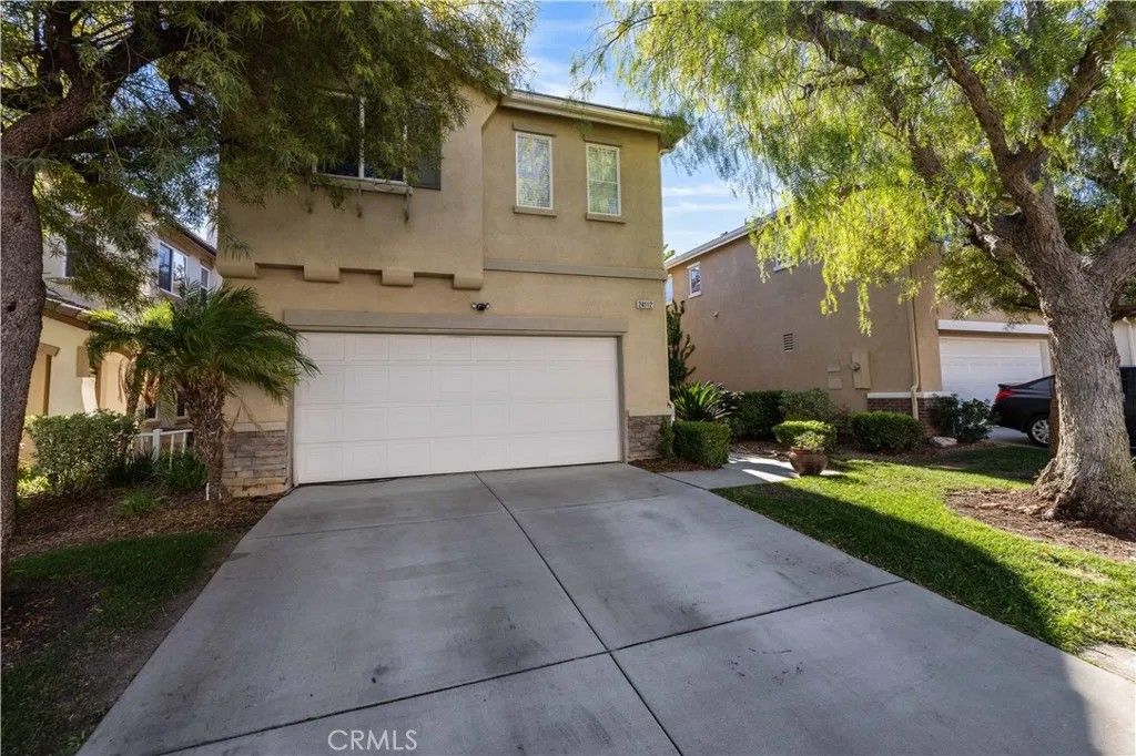 Photo of 24112 Joshua Dr, Valencia, CA 91354 (MLS # SR25266305)