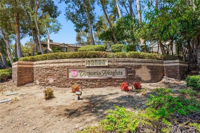 12584 Atwood Court