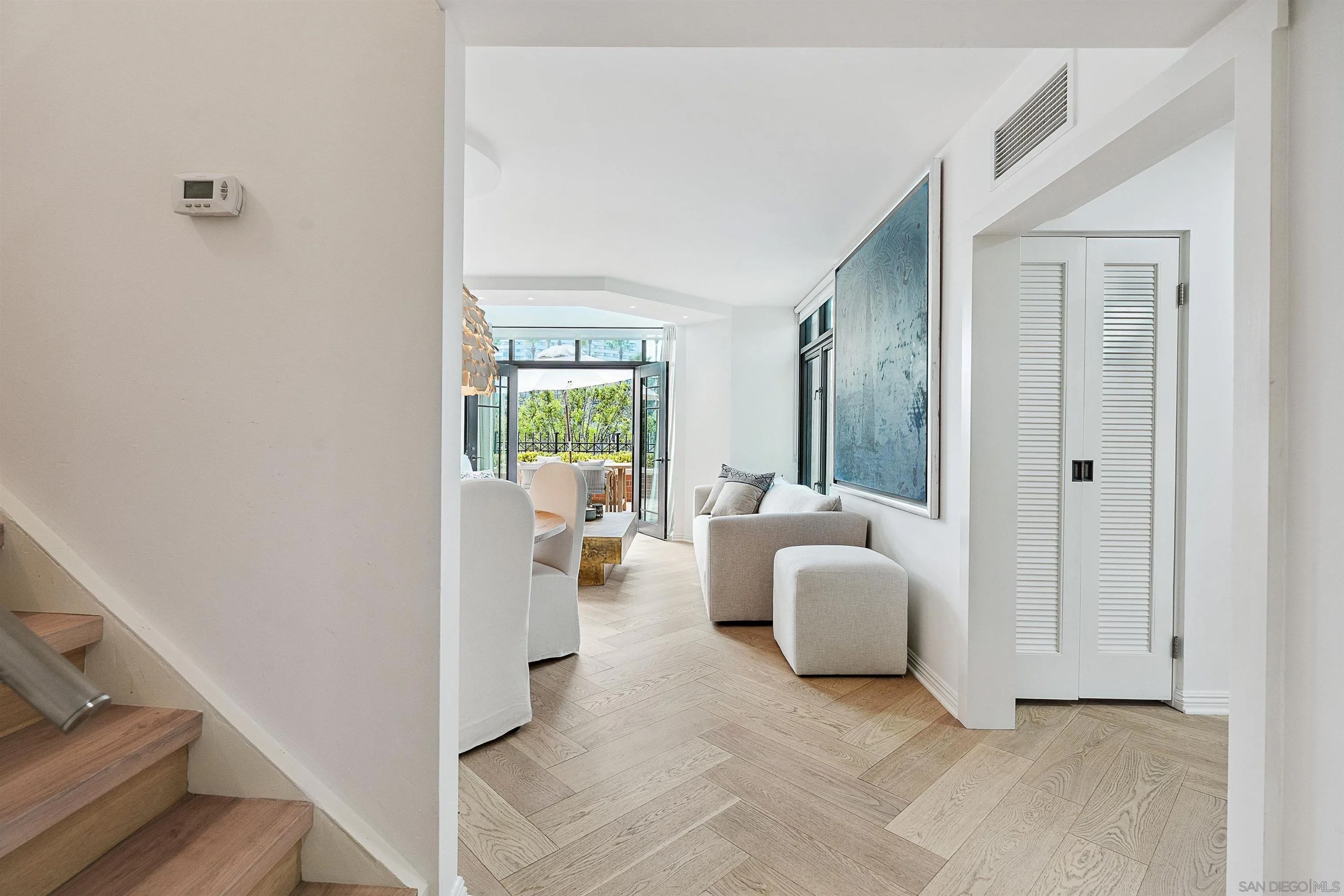 500 W Harbor Dr. 136