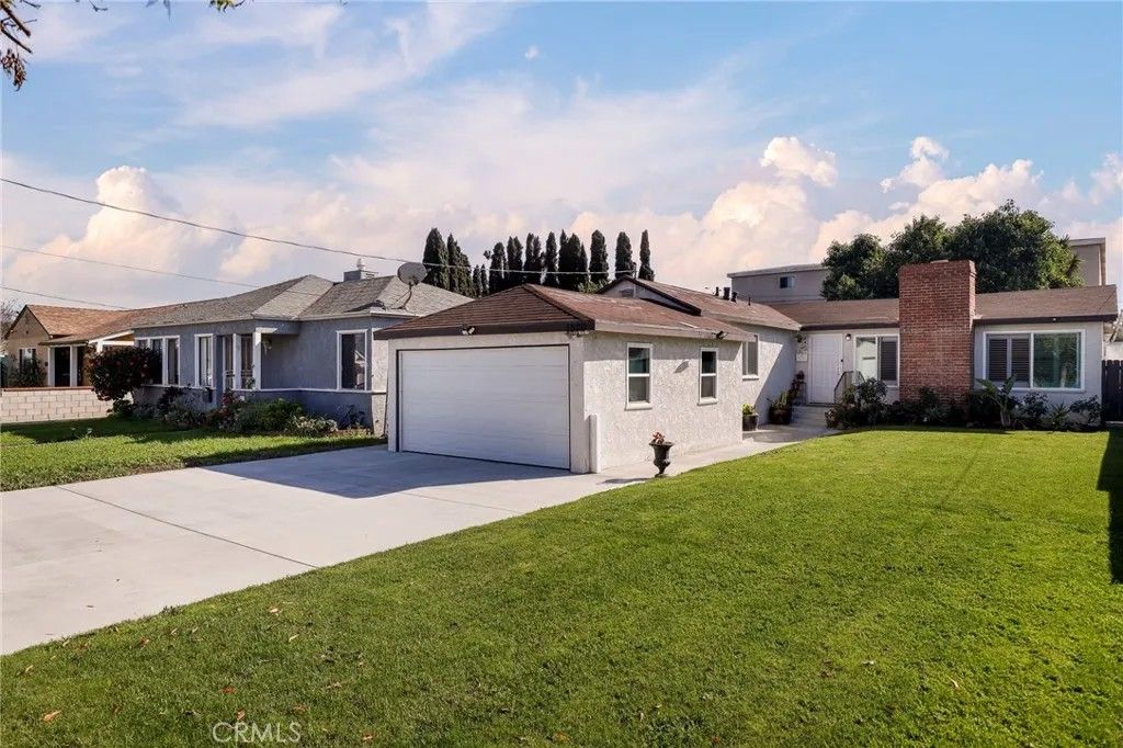 Photo of 1520 W 216th Street, Torrance, CA 90501 (MLS # SB26023728)