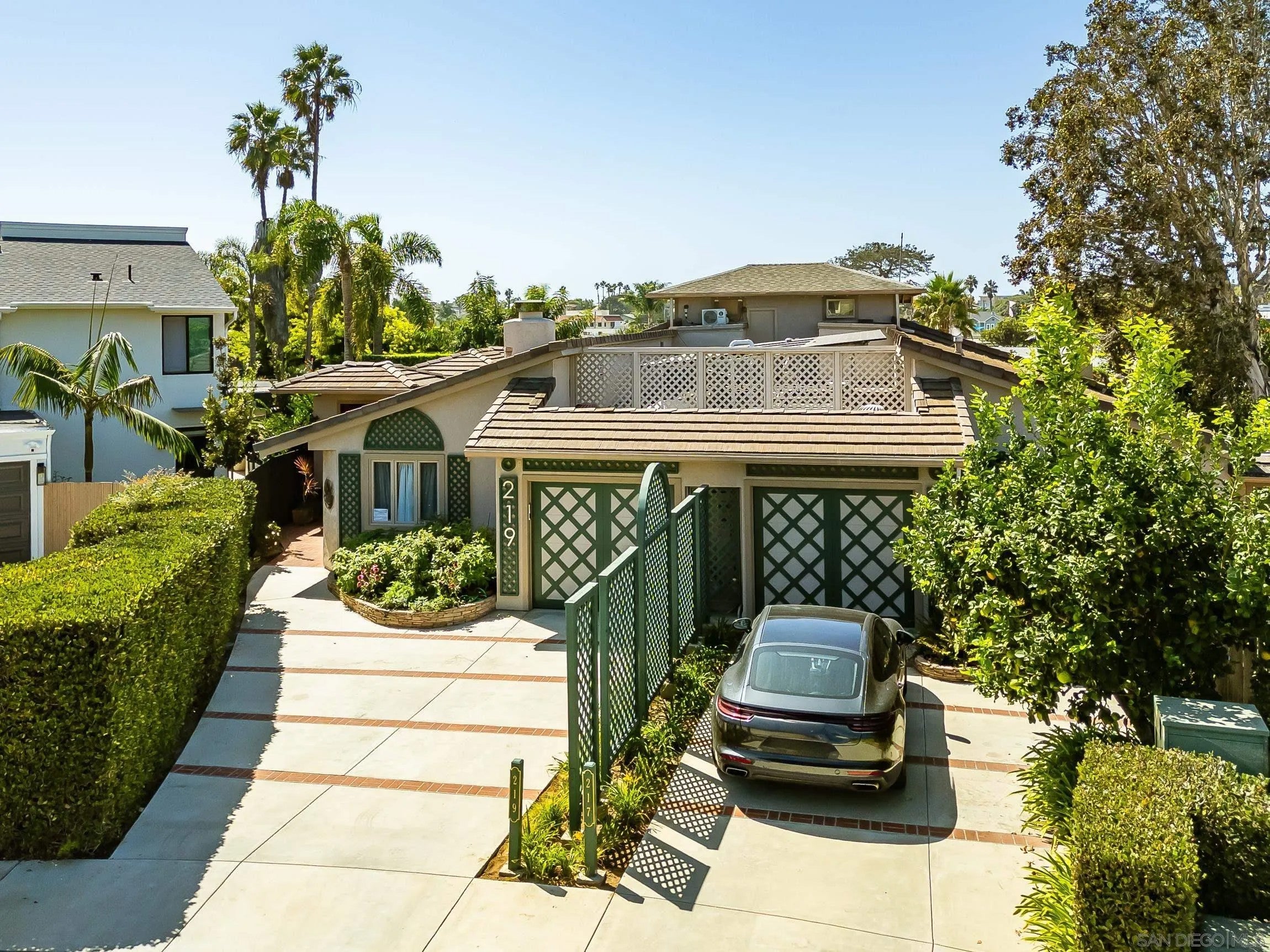 219 Calle De Sereno