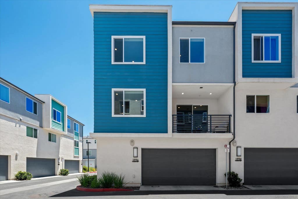 Photo of 1996 Elevate Way, Chula Vista, CA 91915 (MLS # 260016283)