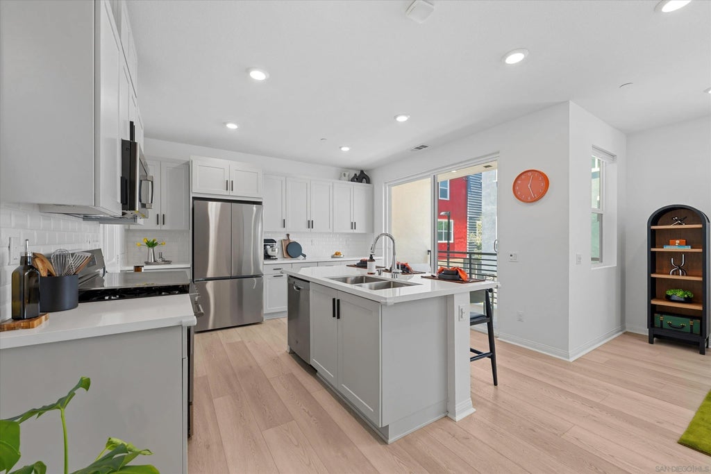 Photo of 1996 Elevate Way, Chula Vista, CA 91915 (MLS # 260016283)