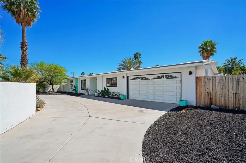 2825 E Verona Road