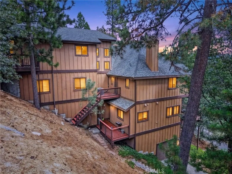 27779 West Shore