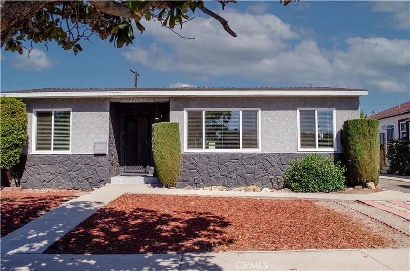 13563 Montague
