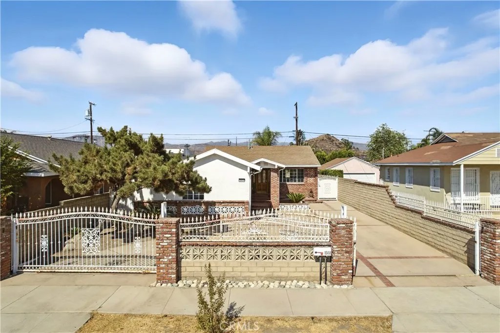 10414 El Dorado Avenue
