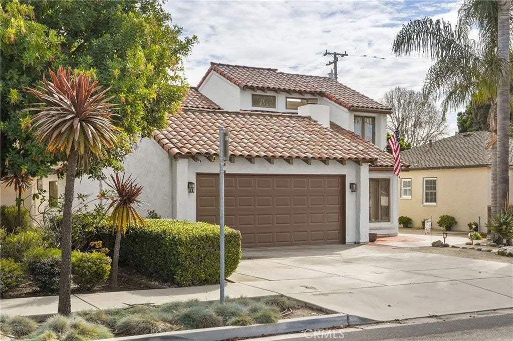 914 S McClelland