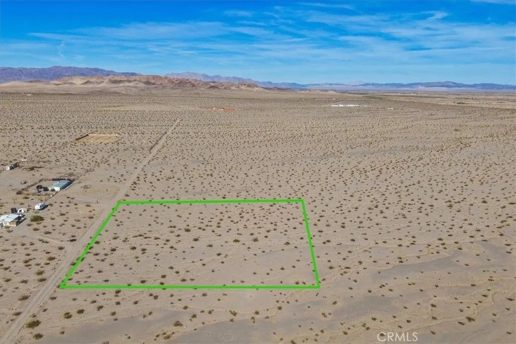 Photo of 127 Waylyn, 29 Palms, CA 92277 (MLS # JT26111801)