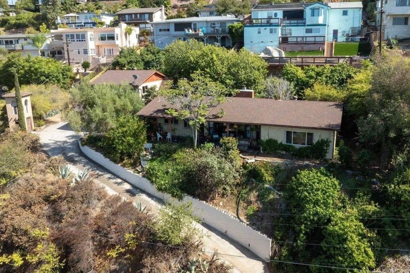 4383 Canterbury Drive