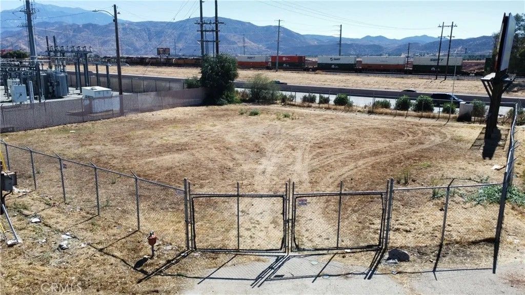 Photo of 4780 W Ramsey St, Banning, CA 92220 (MLS # SW26000775)