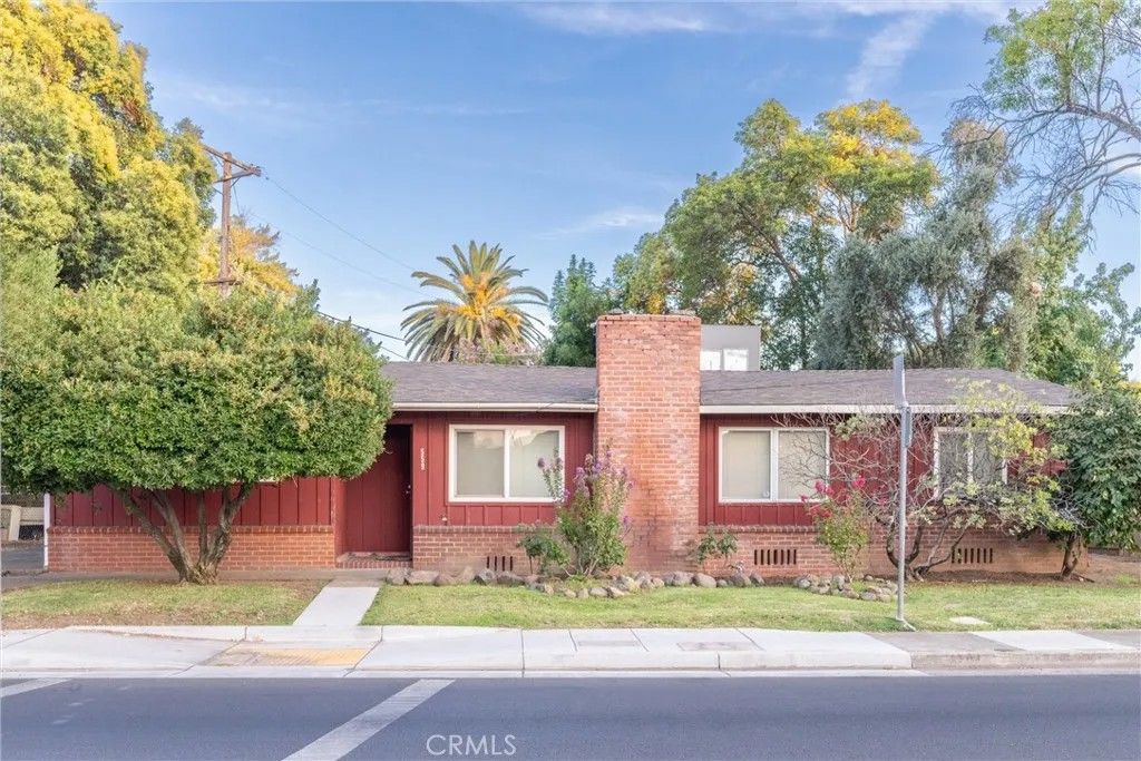 Photo of 559 East, Chico, CA 95926 (MLS # SN26004463)