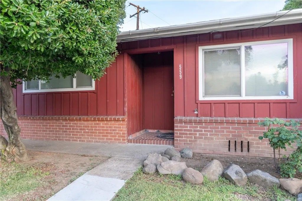 Photo of 559 East, Chico, CA 95926 (MLS # SN26004463)