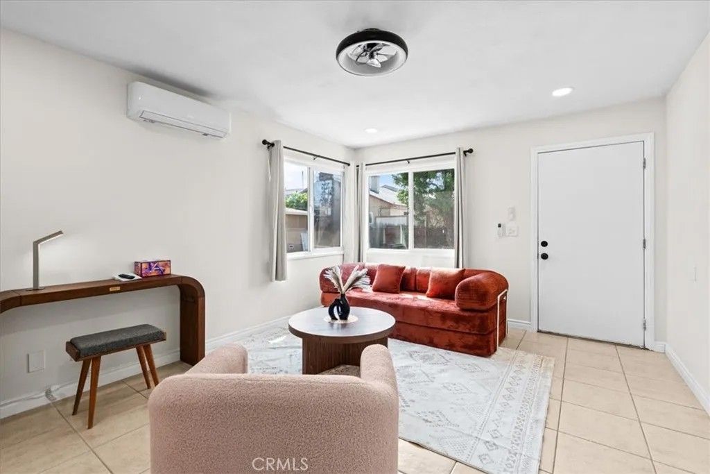 Photo of 1097 Bonita Street, Tustin, CA 92780 (MLS # OC26083767)