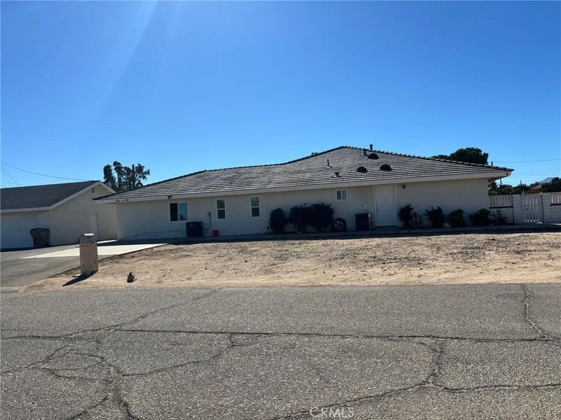 6995 Summit Valley Road