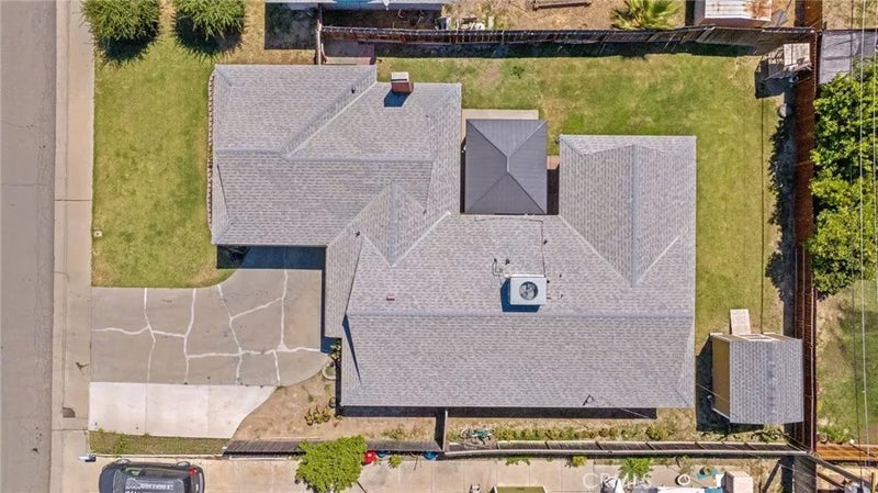 1585 Mulberry Lane