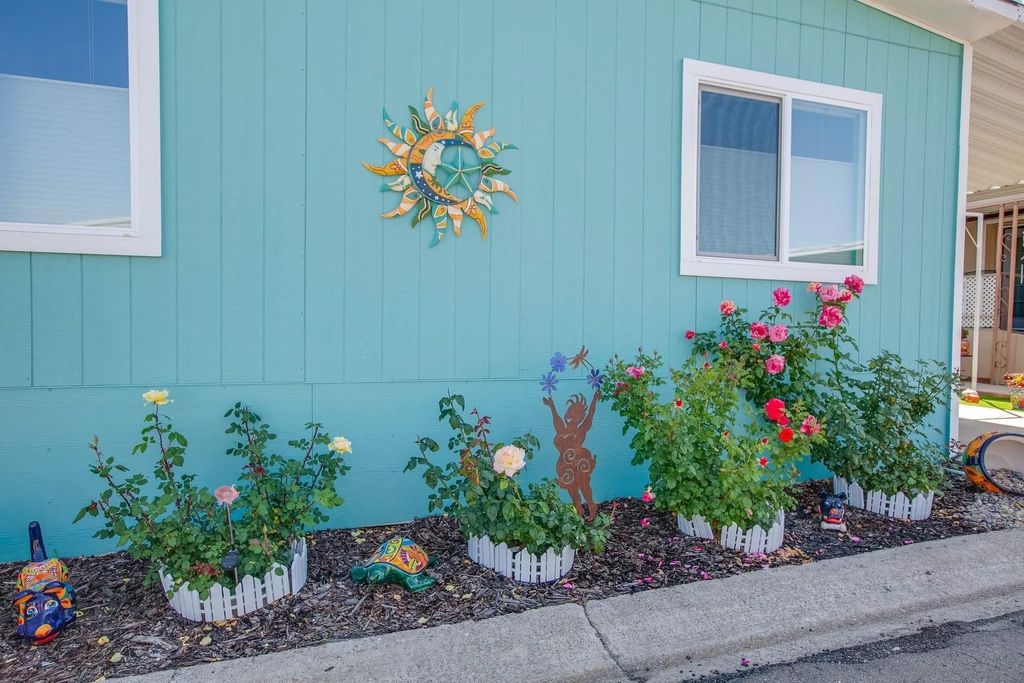 Photo of 1212 H St #187, Ramona, CA 92065 (MLS # 2600133)