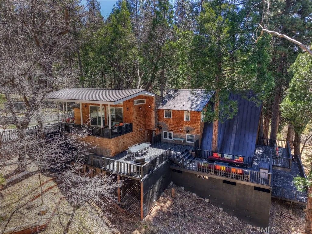 Photo of 32868 Conifer Camp, Arrowbear, CA 92382 (MLS # IG26083056)
