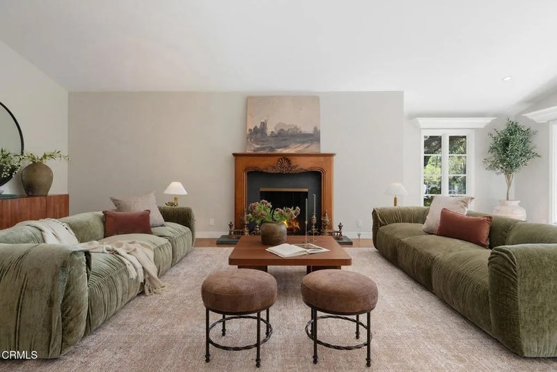 250 N San Rafael Avenue