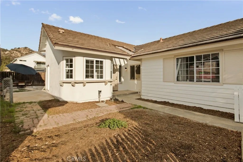 2434 Smokewood