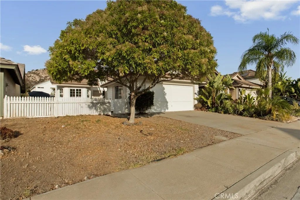 2434 Smokewood
