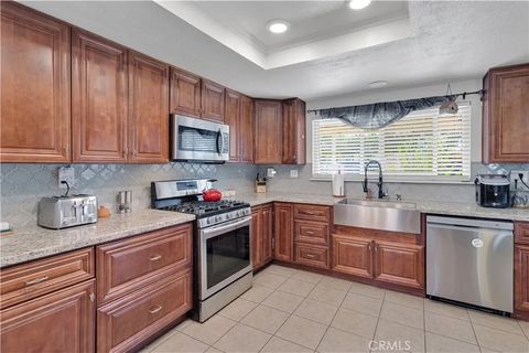Tiny photo for 17805 Bascom St, Hesperia, CA 92345 (MLS # HD25251495)