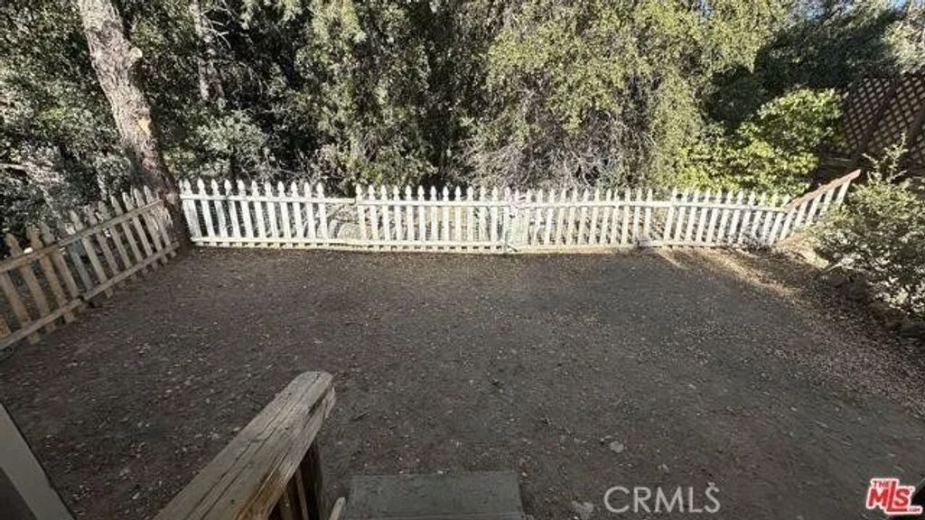 Photo of 2100 Zermatt Dr, Pine Mountain Club, CA 93222 (MLS # SR26084429)