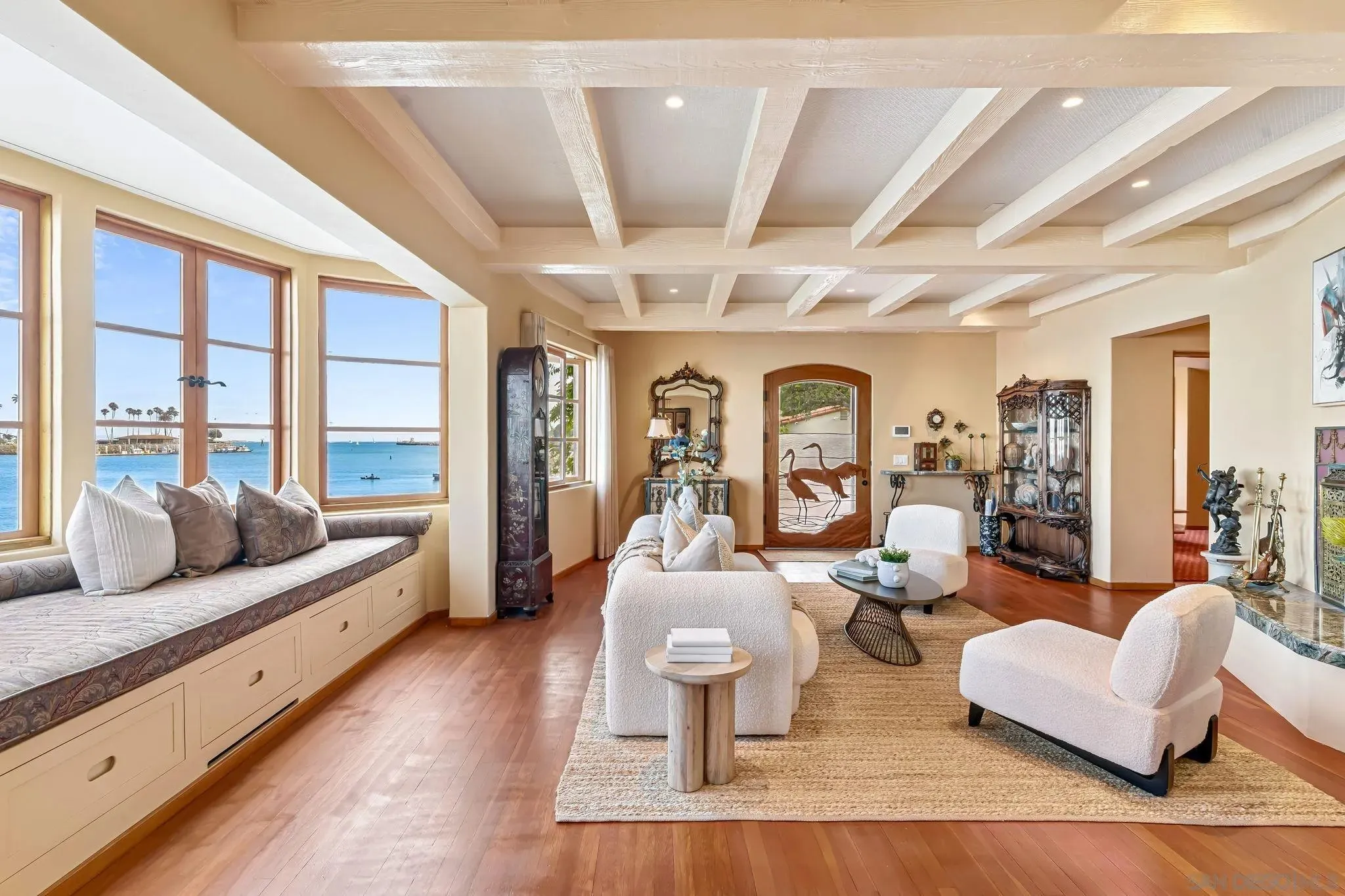 San Diego, California 92106, United States, 3 Bedrooms Bedrooms, ,4 BathroomsBathrooms,Residential,Active,182774