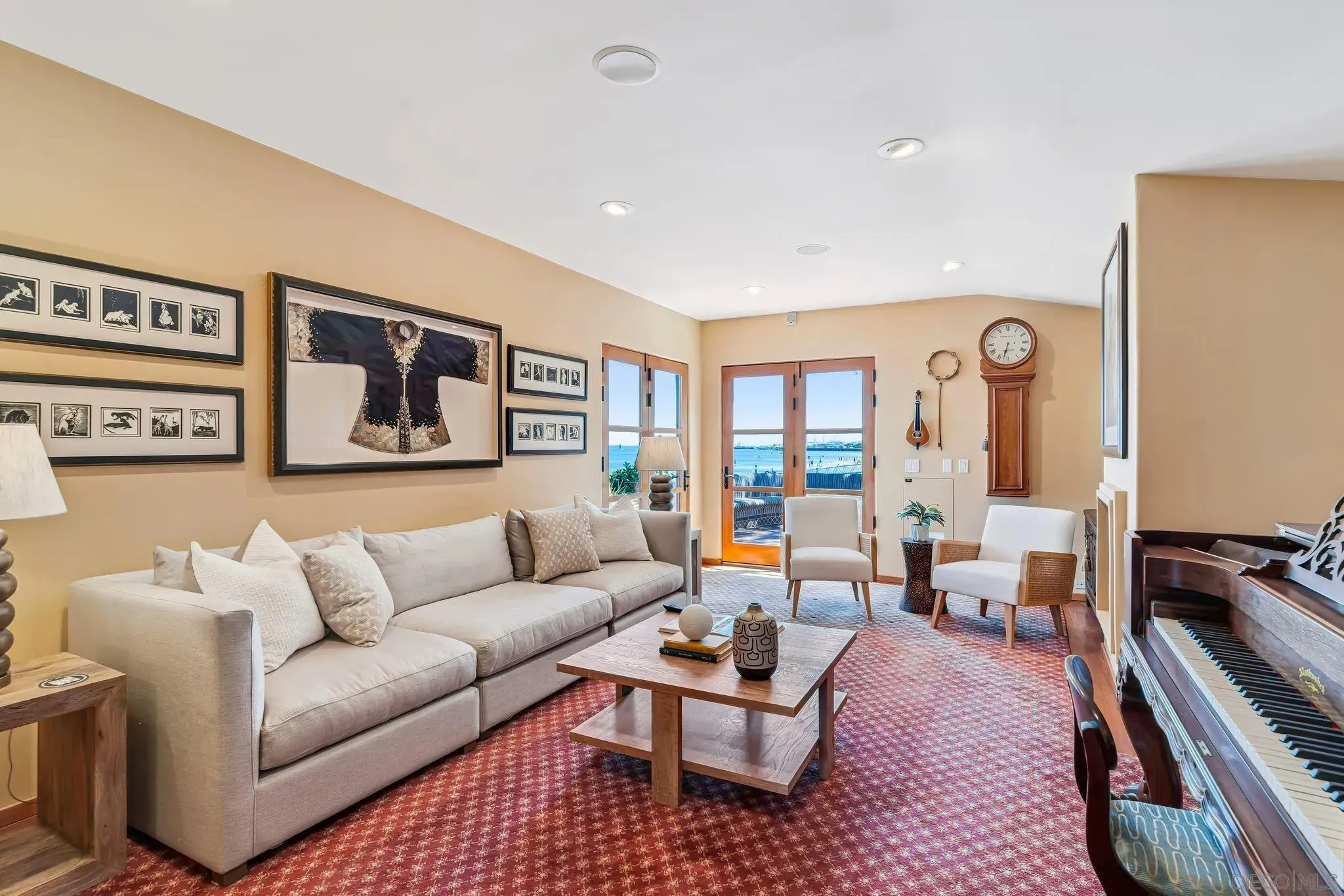 San Diego, California 92106, United States, 3 Bedrooms Bedrooms, ,4 BathroomsBathrooms,Residential,Active,182774