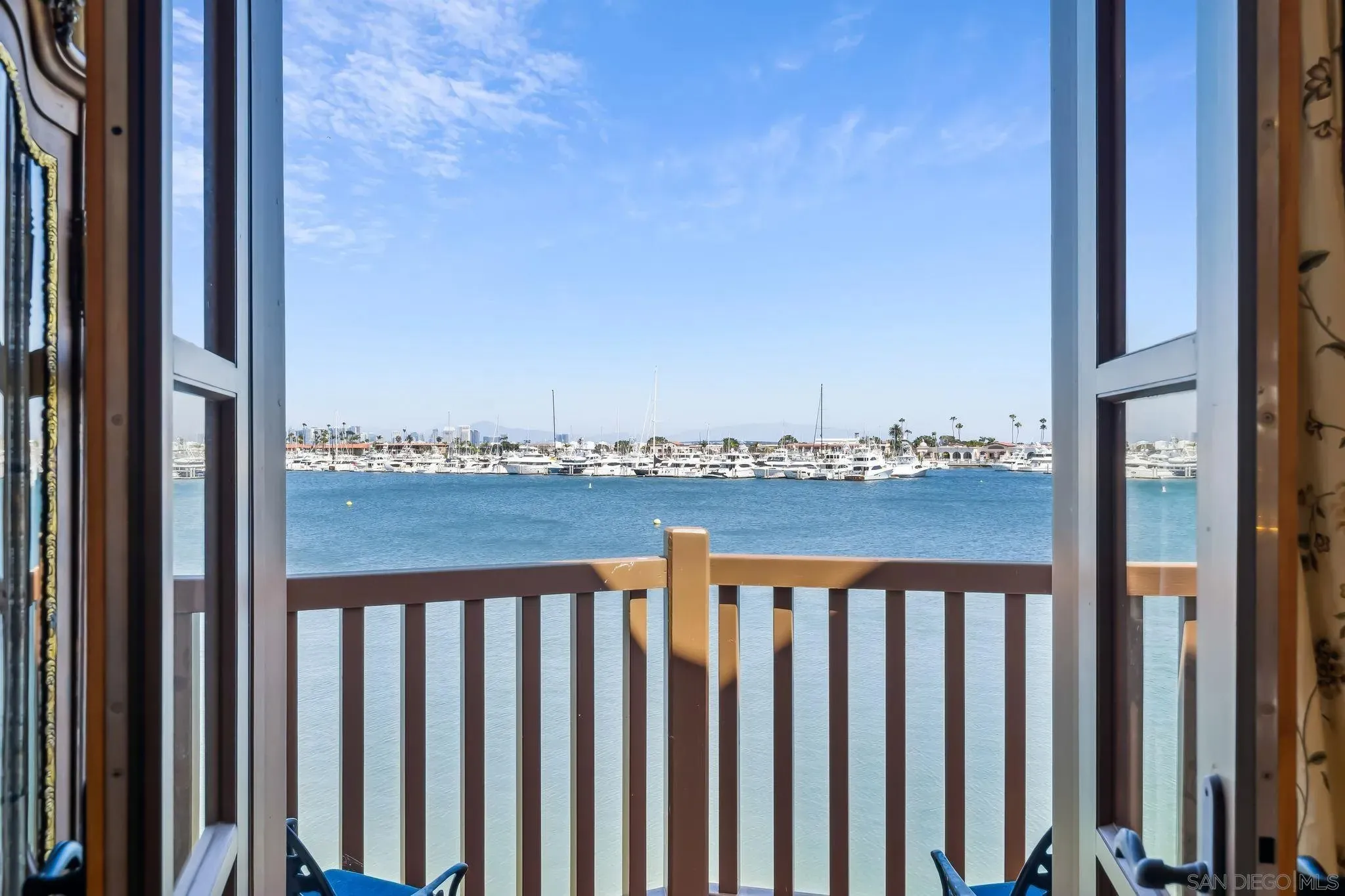 San Diego, California 92106, United States, 3 Bedrooms Bedrooms, ,4 BathroomsBathrooms,Residential,Active,182774