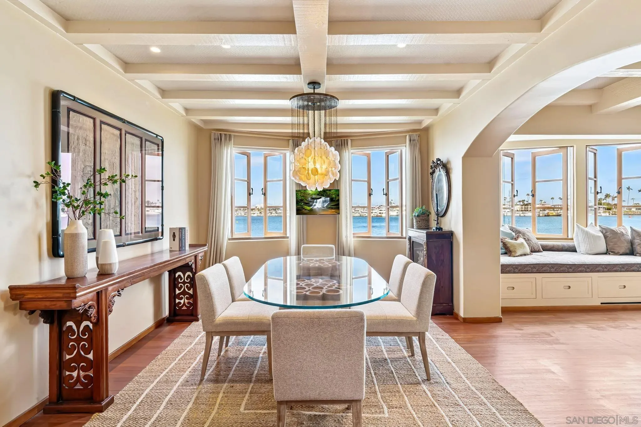 San Diego, California 92106, United States, 3 Bedrooms Bedrooms, ,4 BathroomsBathrooms,Residential,Active,182774